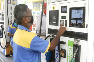 petrol-diesel-sale-jump-in-september-as-festival-season-approaches