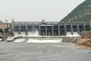 Somasila reservoir lifted 43 thousand cusecs