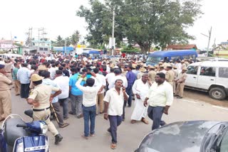 ಜೆಡಿಎಸ್​ ಕಾರ್ಯಕರ್ತರ ಮೇಲೆ ದೂರು ದಾಖಲು