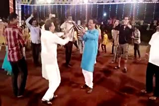 Shiv Sena MP and Secretary Vinayak Raut Dance