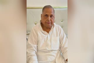 Mulayam Singh Yadav  മുലായം സിങ്  മുലായം സിങ് യാദവിനെ ഐസിയുവിലേക്ക് മാറ്റി  Mulayam Singh Yadav  Mulayam Singh Yadav health issues  Mulayam Singh Yadav health deteriorates  ലഖ്‌നൗ വാര്‍ത്തകള്‍  സമാജ് വാദി പാര്‍ട്ടി  മുലായം സിങ് യാദവിന്‍റെ ആരോഗ്യനില വഷളായി  Mulayam Singh Yadav Health condition  Mulayam Singh Yadav news  Mulayam Singh Yadav ICU  mulayam singh in Medanta Hospital  Akhilesh Yadav on mulayam singh yadav  pm modi on mulayam singh yadav health condition  mulayam singh yadav hospitalized  Mulayam Singh Yadav Health condition