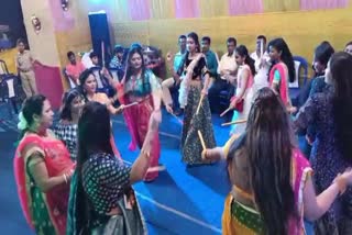 Dandiya at Durga Puja pandal in Pakur