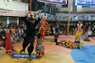 new step in cultural history is the Skating Wheel Garba