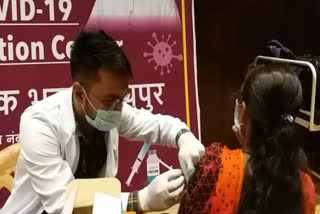 कोरोना वैक्सीनेशन