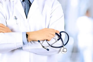 UP govt to recruit retired doctors on contract