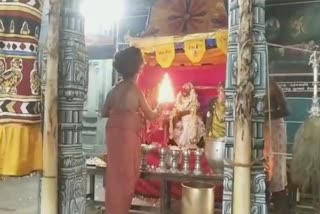 தருமபுரம் ஆதீனத்தில் ஆயுதபூஜை விழா