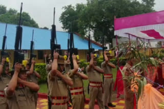 Weapons are being worshiped on Mahanavami