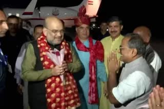 Amit Shah arrives  internet temporarily suspended  amith shah visit  amith shah  amith shah in jammu and kashmir  jammun and kashmir latest news  union minister amitha shah  latest national news  latest news today  അമിത് ഷാ ജമ്മുകാശ്‌മീരില്‍  മൂന്ന് ദിവസത്തെ സന്ദര്‍ശനത്തിനായി  ഇന്‍റര്‍നെറ്റ് സേവനങ്ങള്‍  താല്‍കാലികമായി വിച്ഛേദിച്ചു  രജൗരി ജില്ല  അമിത് ഷാ  കേന്ദ്ര മന്ത്രി അമിത് ഷാ  ശ്രീനഗര്‍ ഏറ്റവും പുതിയ വാര്‍ത്ത  ഏറ്റവും പുതിയ ദേശീയ വാര്‍ത്ത  ഇന്നത്തെ പ്രധാന വാര്‍ത്ത