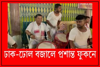 mla-prasanta-phukan-busy-in-puja-mandap-in-dibrugarh