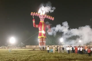 jabalpur 61 feet high ravan burnt