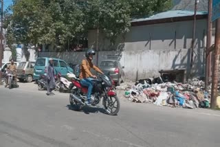 Garbage on Kishtwar Roads