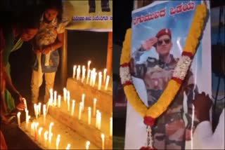 the-fans-paid-tribute-to-punith-rajkumar-lighting-candles