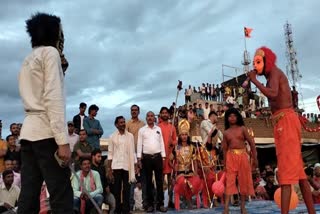 पंडिरया में  राम रावण का चित्राकंन