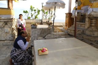 LS Speaker Om Birla in Indonesia visited Uluwatu Temple