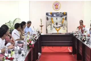 ujjain municipal commissioner removed