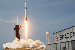 SpaceX  ISS  fresh batch of astronauts  Falcon 9  International Space Station  NASA  Japan Aerospace Exploration Agency  JAXA  International Space Station  Elon Musk  elon musk spacex  nasa crew 5  nasa sends astronauts to iss  സ്‌പേസ് എക്‌സ്  ക്രൂ 5 ദൗത്യം  അന്താരാഷ്‌ട്ര ബഹിരാകാശ നിലയം  ഫാൽക്കൺ 9 റോക്കറ്റ്  ഡ്രാഗൺ ബഹിരാകാശ പേടകം