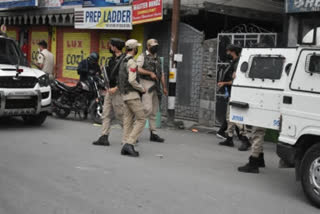 J&K: SIA conducts raids in south Kashmir's Shopian