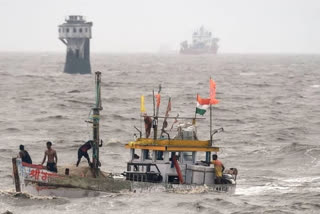 Attack on Indian Fishermen by Pakistan Maritime Security