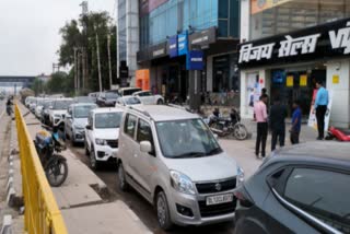 illegal parking in faridabad