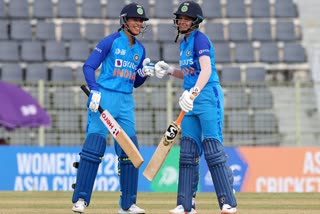 Shafali, Jemimah take India to 159/5 vs Bangladesh