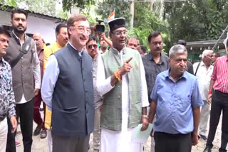 vivek tankha reached minister sarang house