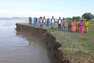 Ganga water level Sahibganj decreasing Ganga butte cutting intensified