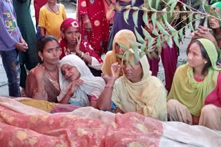 many-people-died-due-to-electrocution-during-barawafat-procession-in-bahraich