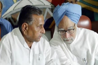 former-prime-minister-manmohan-singh-says-mulayam-singh-yadav-was-icon-of-socialist-movement