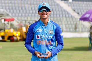 Smriti Mandhana 100 matches in T20I cricket  Smriti Mandhana  Smriti Mandhana T20I record  harmanpreet kaur  rohit sharma  virat kohli  സ്‌മൃതി മന്ദാന  സ്‌മൃതി മന്ദാന ടി20 റെക്കോഡ്  ഹര്‍മന്‍പ്രീത് കൗര്‍  രോഹിത് ശര്‍മ  വിരാട് കോലി  വനിത ഏഷ്യ കപ്പ്