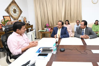 Minister KT Rama Rao with delegation of Indian Immunologicals