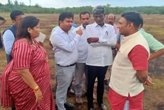 the-minister-inspected-site-for-hospital-in-kumta