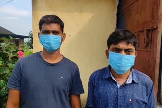 Khunti police arrested two accused making fake petrol and diesel