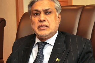 Pak finance minister Ishaq Dar heckled at airport in Washington