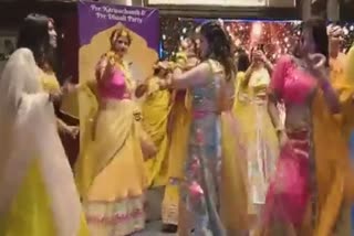 women dancing