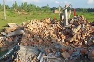 tahsildar demolished pmay house in nabarangpur