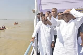 nitish kumar boat accident