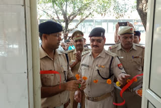 नोएडा में ट्रैफिक पुलिस ने किया E चालान केंद्र की शुरुआत