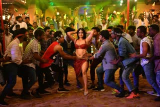 hubballi daba movie item song released