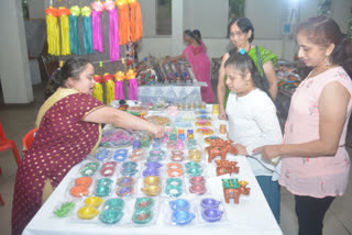 Special gifts for Diwali