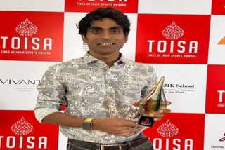 Pramod Bhagat bags Player of the Year Award