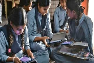 राजस्थान में मेधावी छात्रों को मिलेगा टैबलेट