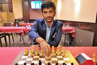 Aimchess Rapid online chess tournament  D Gukesh  Magnus Carlsen  Gukesh beat Carlsen  एमचेस आनलाइन रैपिड शतरंज टूर्नामेंट  डी गुकेश  मैग्नस कार्लसन  गुकेश ने कार्लसन को हराया