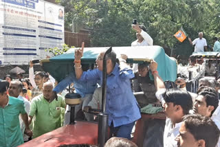 Sanganer MLA Ashok Lahoti protest at greater Nigam with trollies filled with garbage, know details