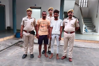 Accused of selling dummy mobile arrested in Kota, 38 dummy and cash recovered