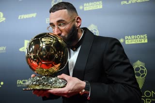 Ballon d Or 2022  Karim Benzema  Karim Benzema Wins Ballon d Or  ബാലണ്‍ ദ്യോർ  കരീം ബെൻസേമ  ബാലണ്‍ ദ്യോർ പുരസ്‌കാരം കരീം ബെൻസേമയ്‌ക്ക്  അലക്‌സിയ പുറ്റലാസ് മികച്ച വനിത താരം  Alexia Putellas  Alexia Putellas Wins Womens Ballon d Or  ക്രിസ്റ്റ്യാനോ റൊണാൾഡോ  മുഹമ്മദ് സലാ  Ronaldo  Benzema  ബെൻസേമ  Football News  ഫുഡ്‌ബോൾ വാർത്തകൾ