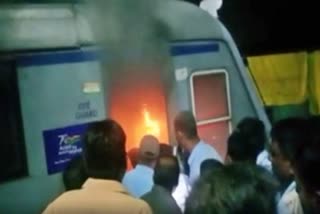 Fire breaks out in passenger train at Brajarajnagar station