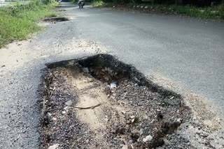 Potholes in service road at many places in Dwarka