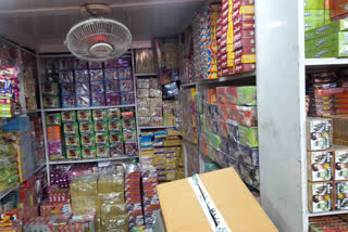 Shortage of crackers in Kota market, Know why prices of crackers high this Diwali