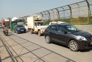 traffic jam on Kakraula road