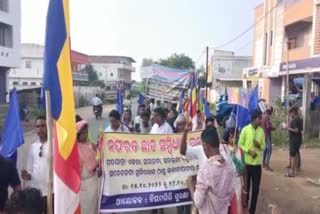 Niyamgiri Suraksha Samiti Padayatra for safeguard of nature and constitution